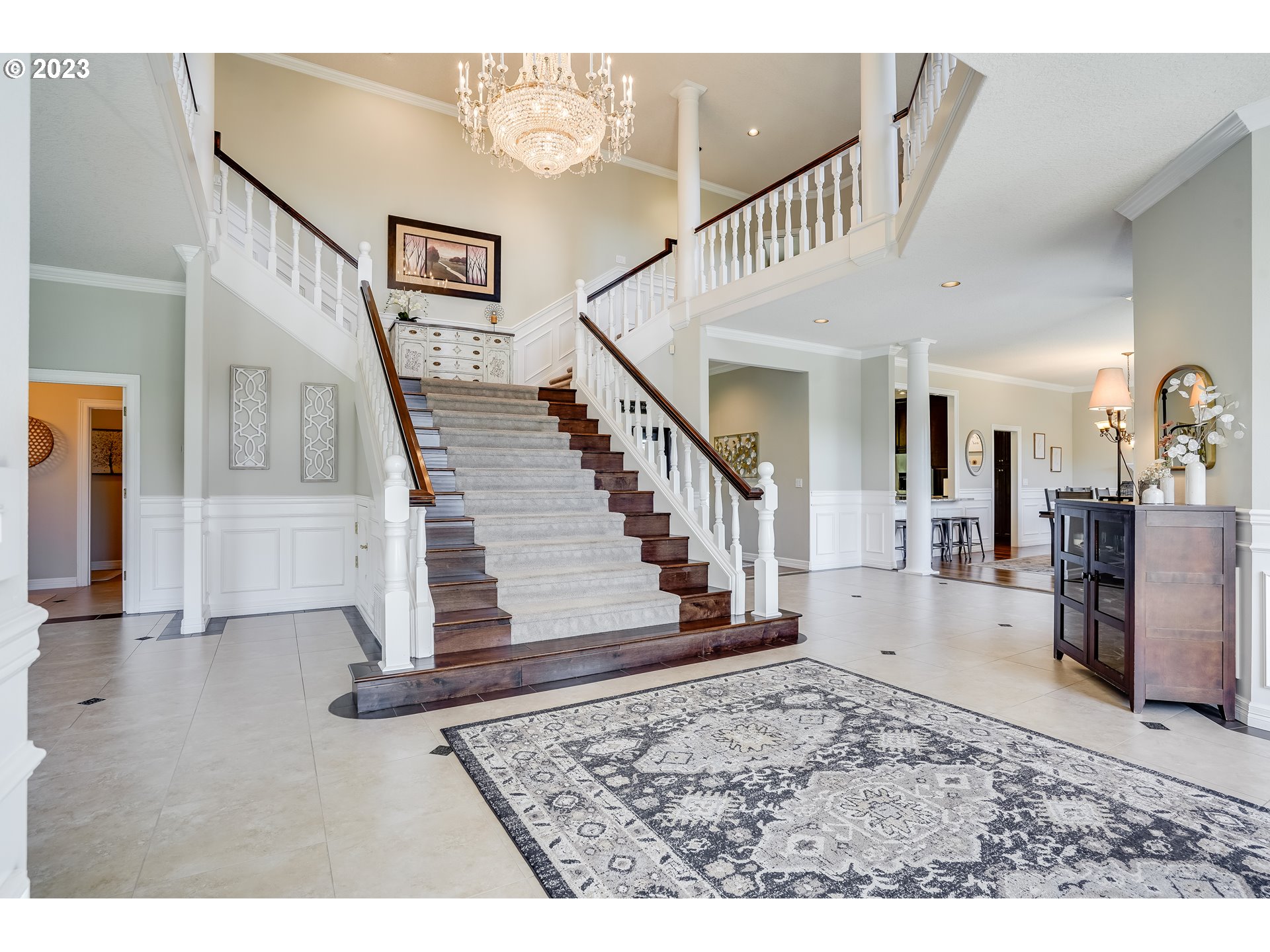 21418 Northwest 11th Avenue Ridgefield, WA 98642 - Photo 4 of 42 a view of entryway and hall