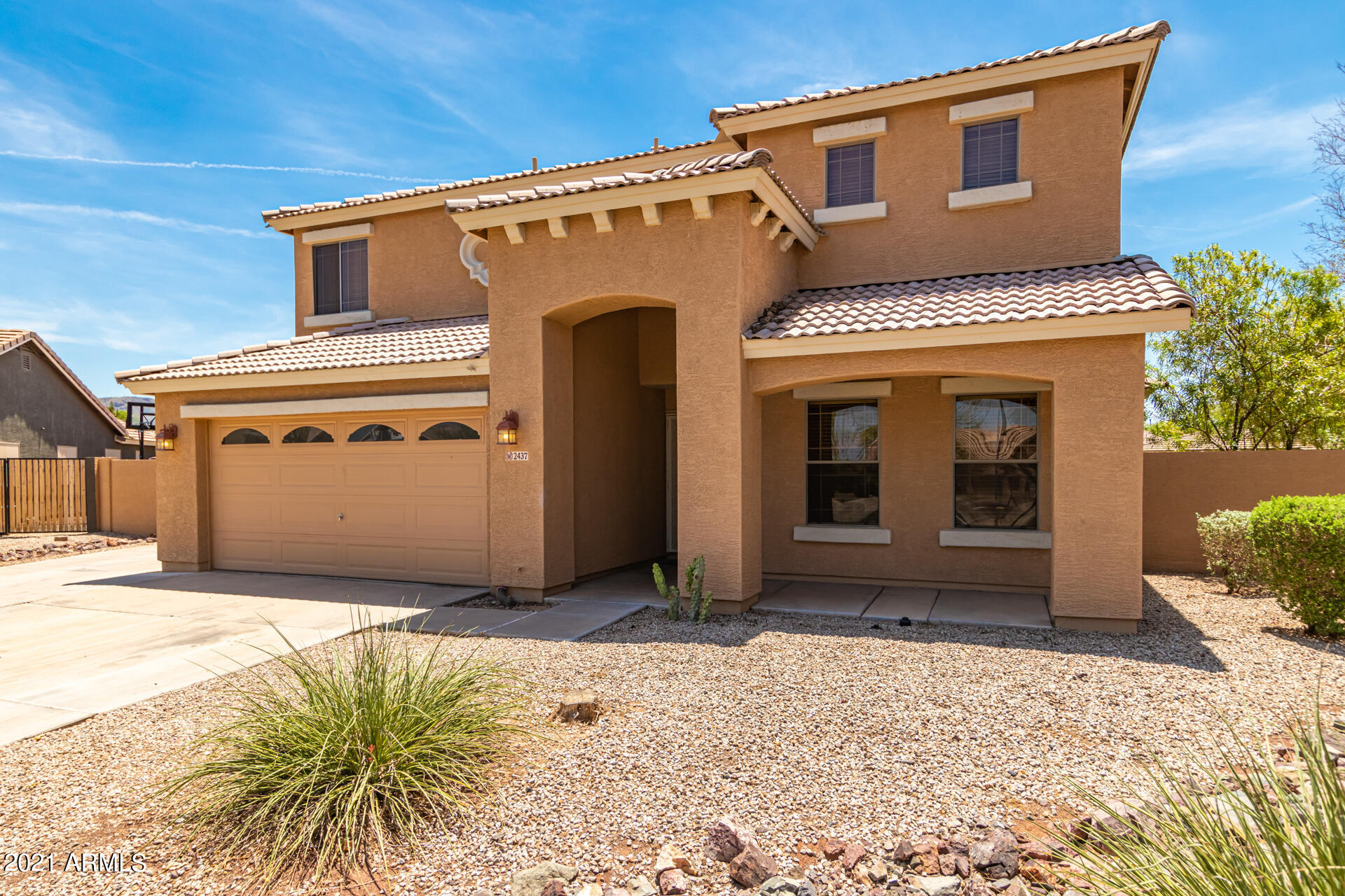 2437 West Darrel Road Phoenix, AZ 85041 - Photo 2 of 38 0002-02 - Darrel