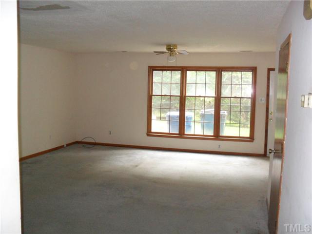 9 Providence Court Durham, NC 27705 - Photo 3 of 10