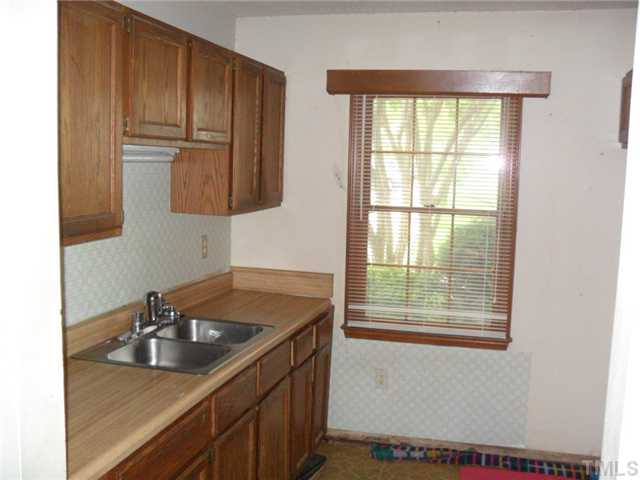 9 Providence Court Durham, NC 27705 - Photo 5 of 10