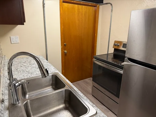 $1,800 | 221 Pond Street, Natick, MA 01760