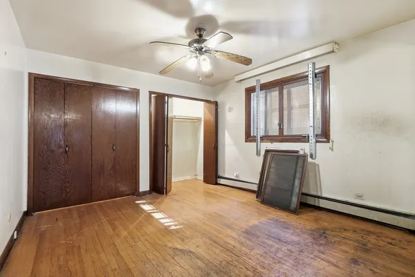 $159,950 | 1633 Downs Drive, Calumet City, IL 60409