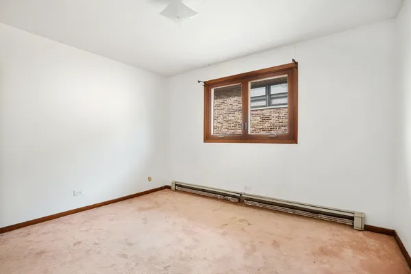 $159,950 | 1633 Downs Drive, Calumet City, IL 60409