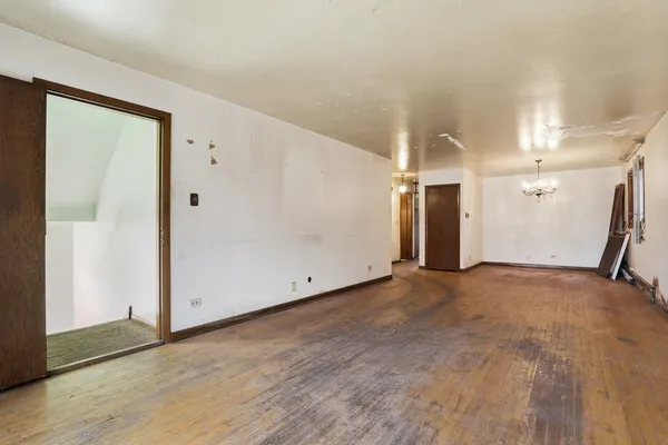 $159,950 | 1633 Downs Drive, Calumet City, IL 60409
