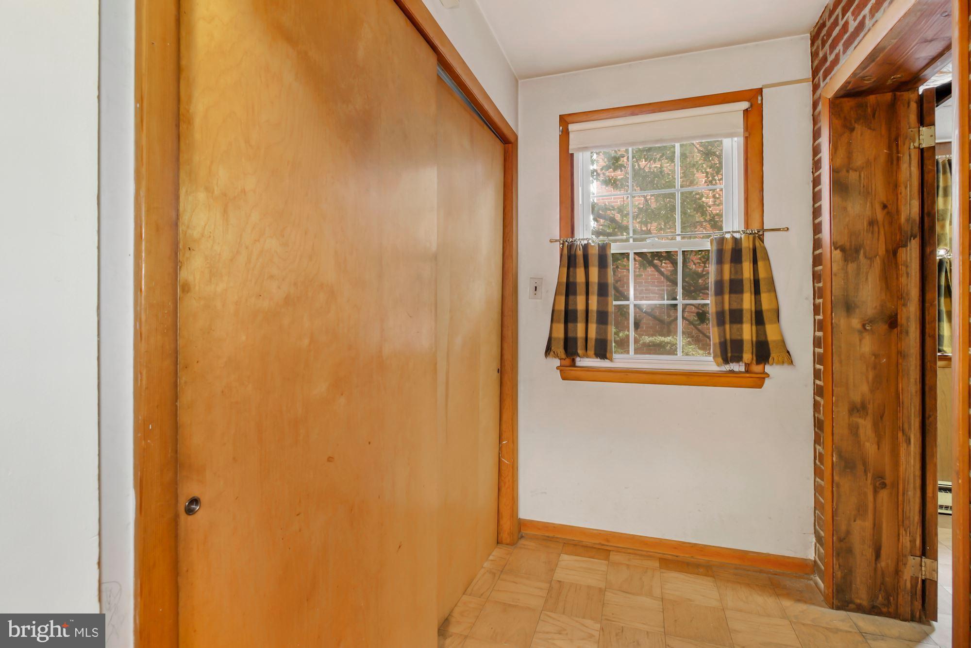 3011 Dunbrin Road Dundalk, MD 21222 - Photo 3 of 28
