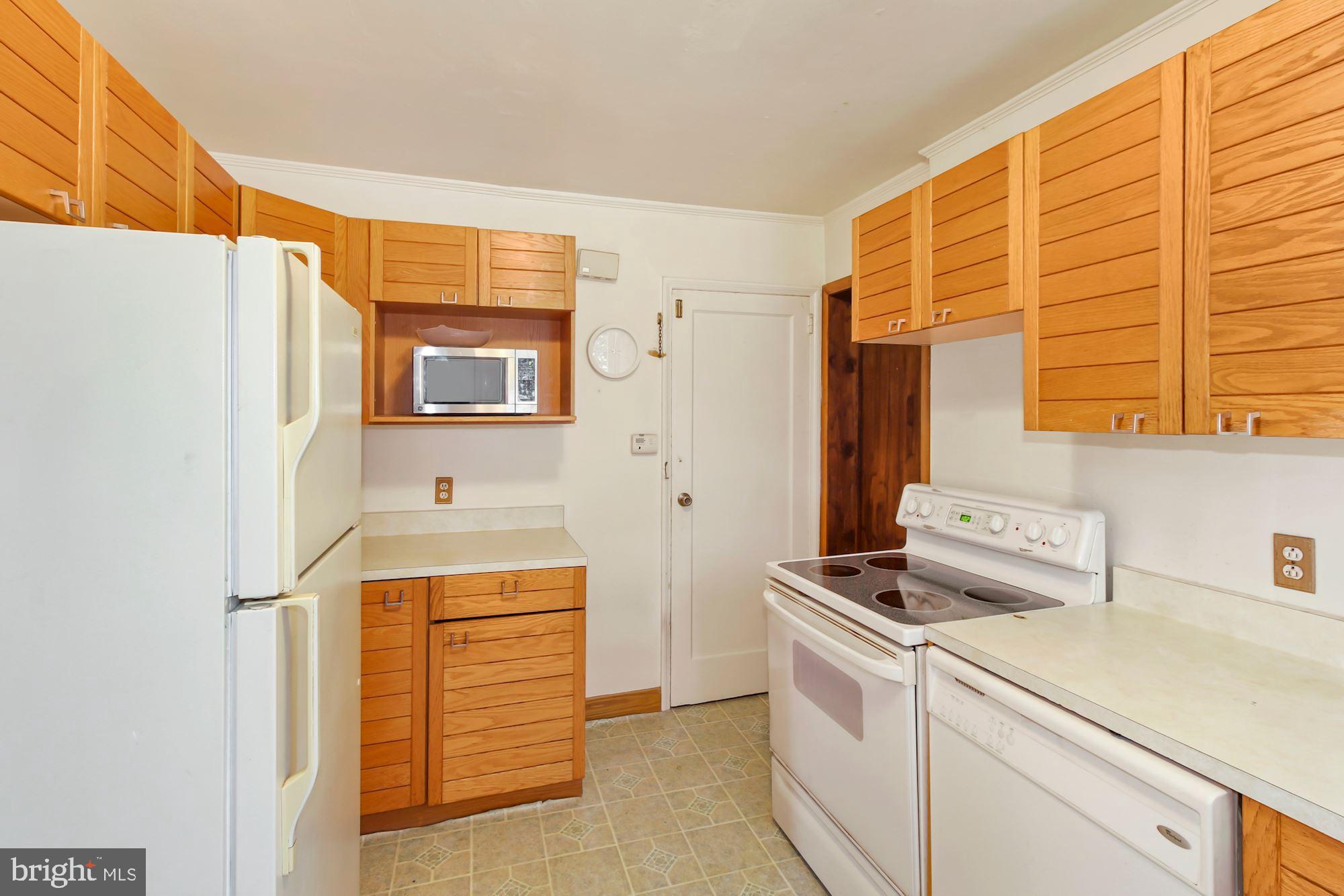 3011 Dunbrin Road Dundalk, MD 21222 - Photo 9 of 28