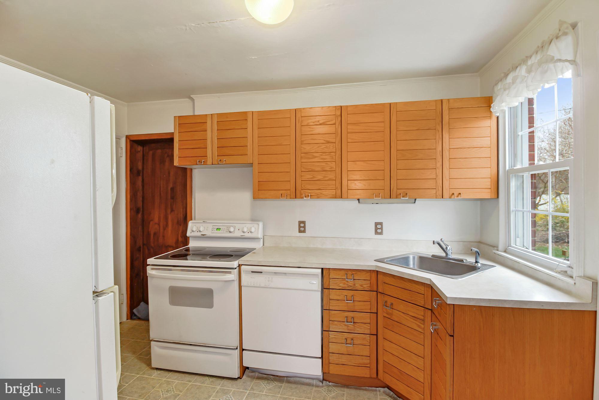 3011 Dunbrin Road Dundalk, MD 21222 - Photo 10 of 28