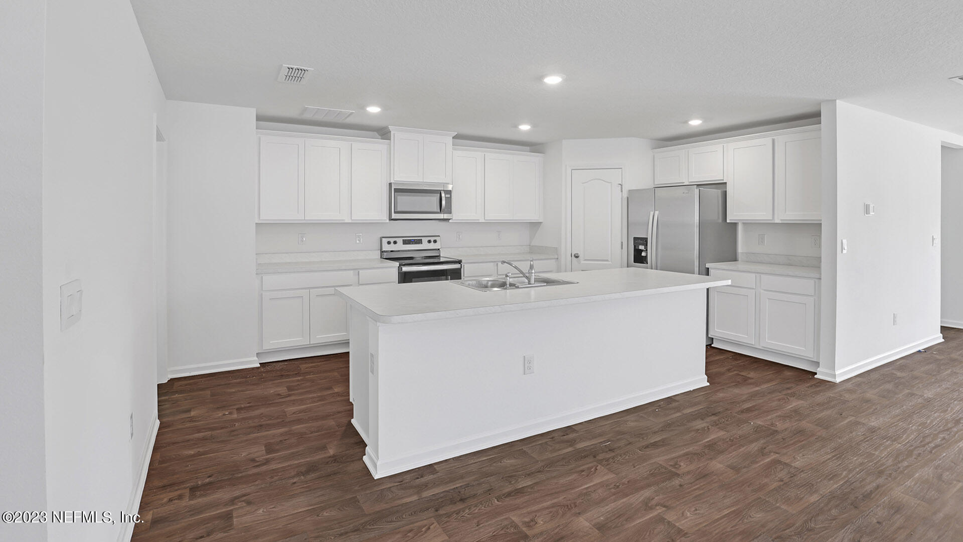 23 Summerwood Road South Palm Coast, FL 32137 - Photo 4 of 32 0H3A8317