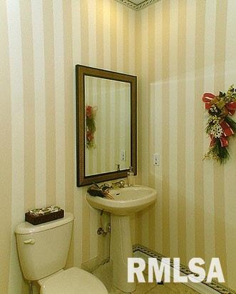 44 Country Club Road Mount Vernon, IL 62864 - Photo 4 of 50 Gallery Image 4