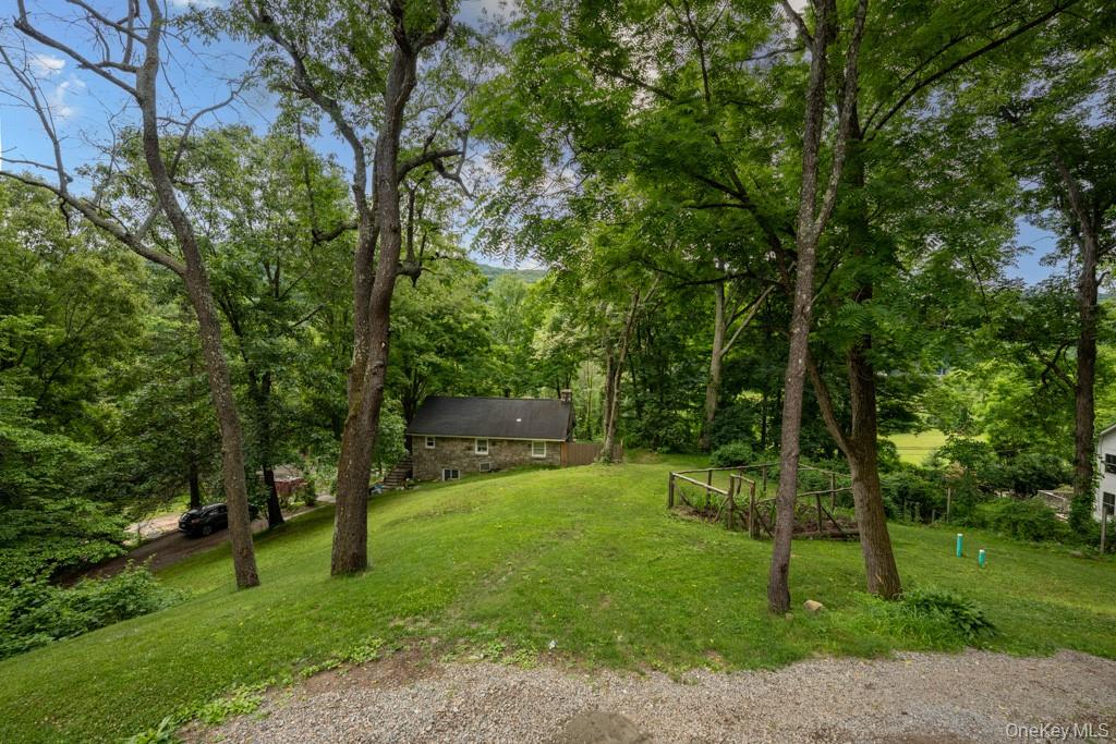 745 Peekskill Hollow Road Putnam Valley, NY 10579 - Photo 21 of 22