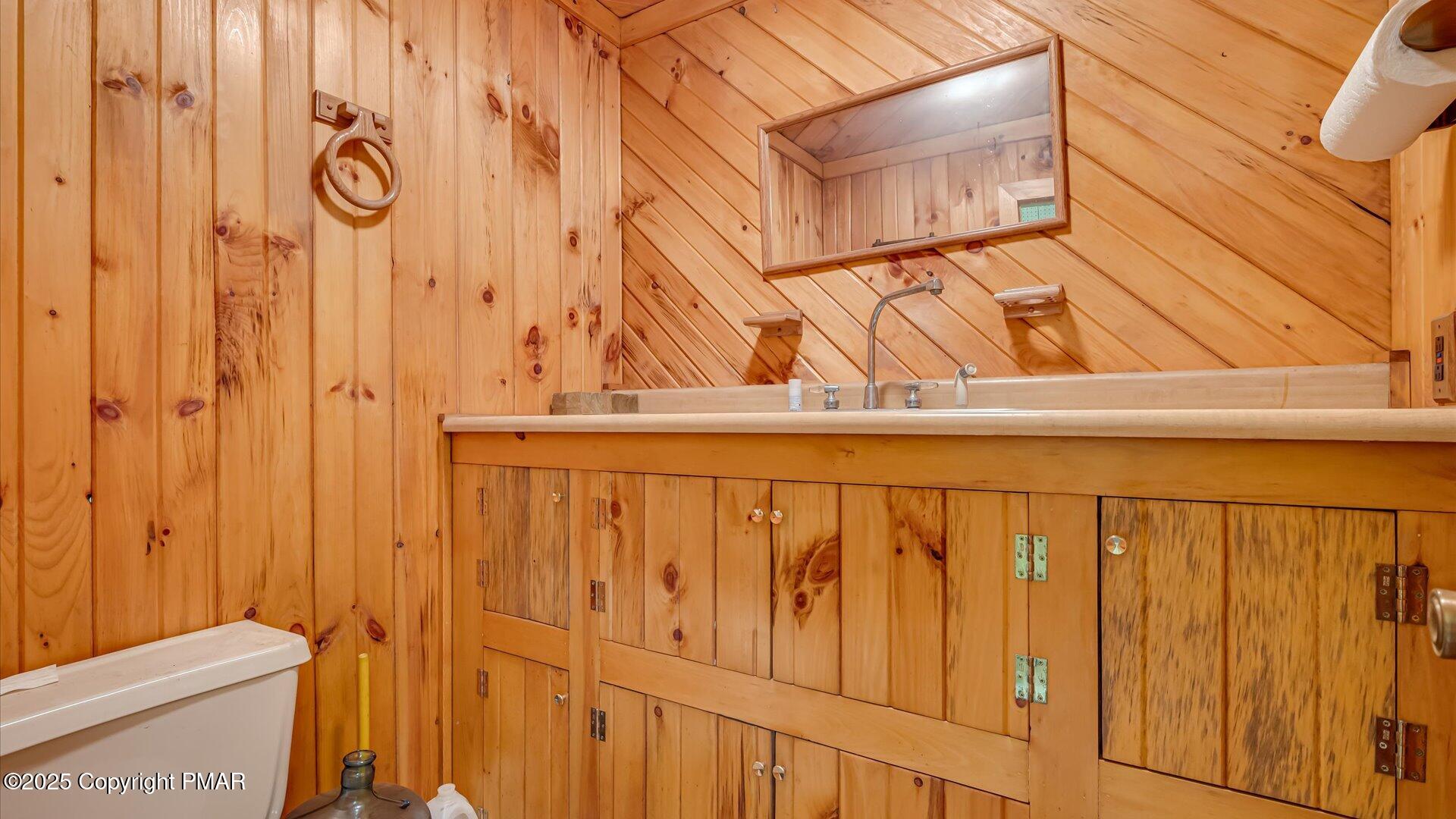 122 Meadow View Road Shohola, PA 18458 - Photo 51 of 69 50-1_2 Bath, Lower Level