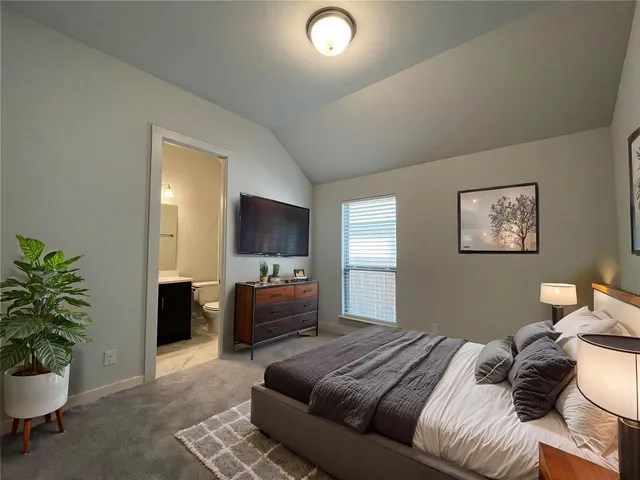 $2,850 | 149 Night Bloom Path, Liberty Hill, TX 78642