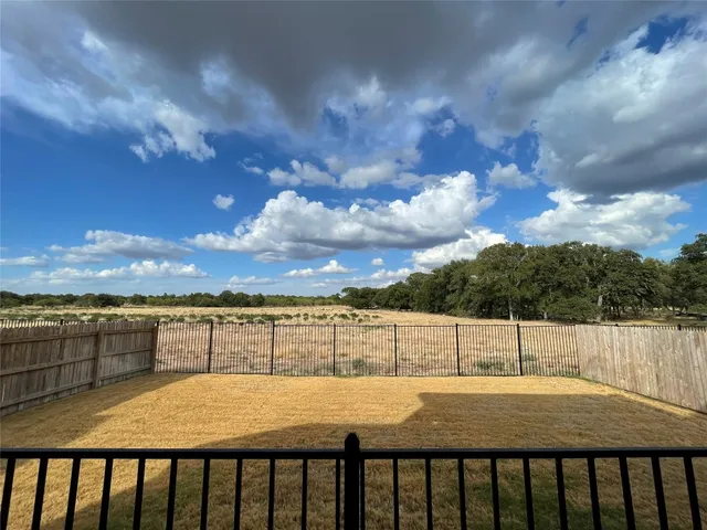 $2,850 | 149 Night Bloom Path, Liberty Hill, TX 78642