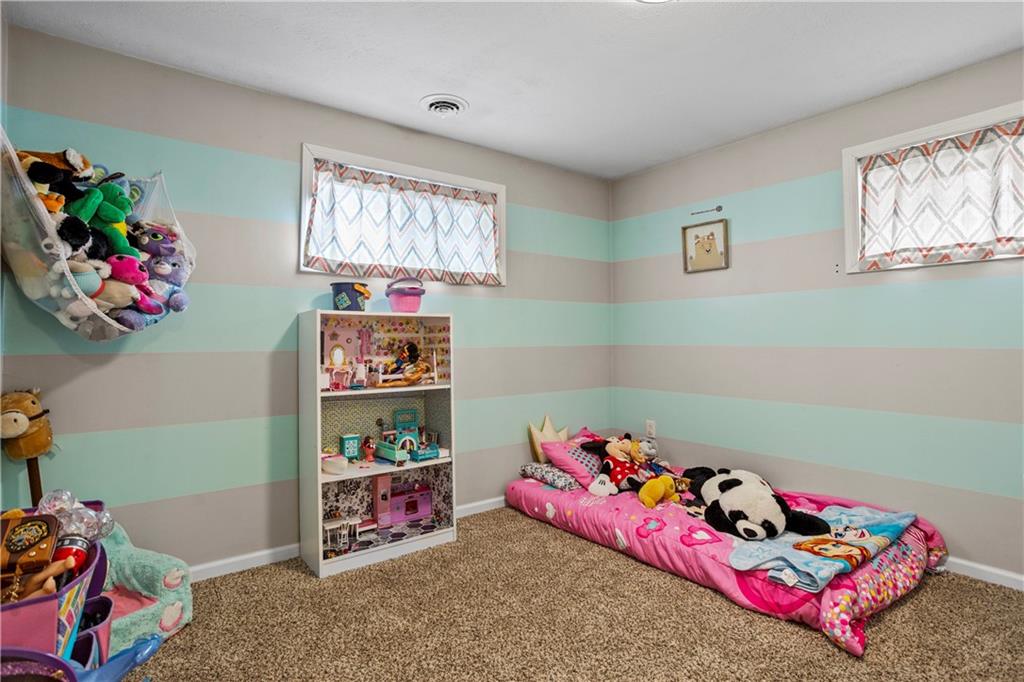 130 Strasser Road Greensburg, PA 15601 - Photo 11 of 22 Gallery Image 11