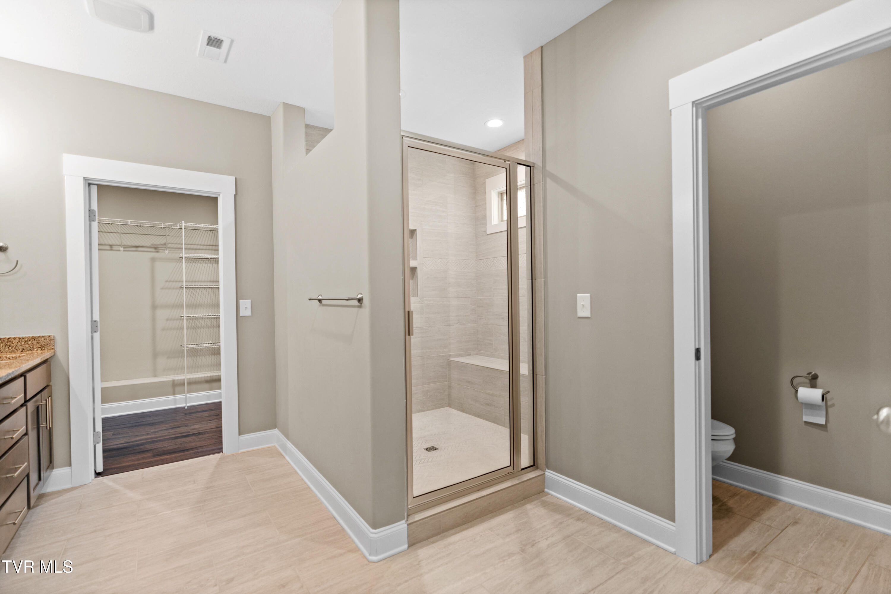 957 Riddle Ridge Jonesborough, TN 37659 - Photo 21 of 32 DSC08508