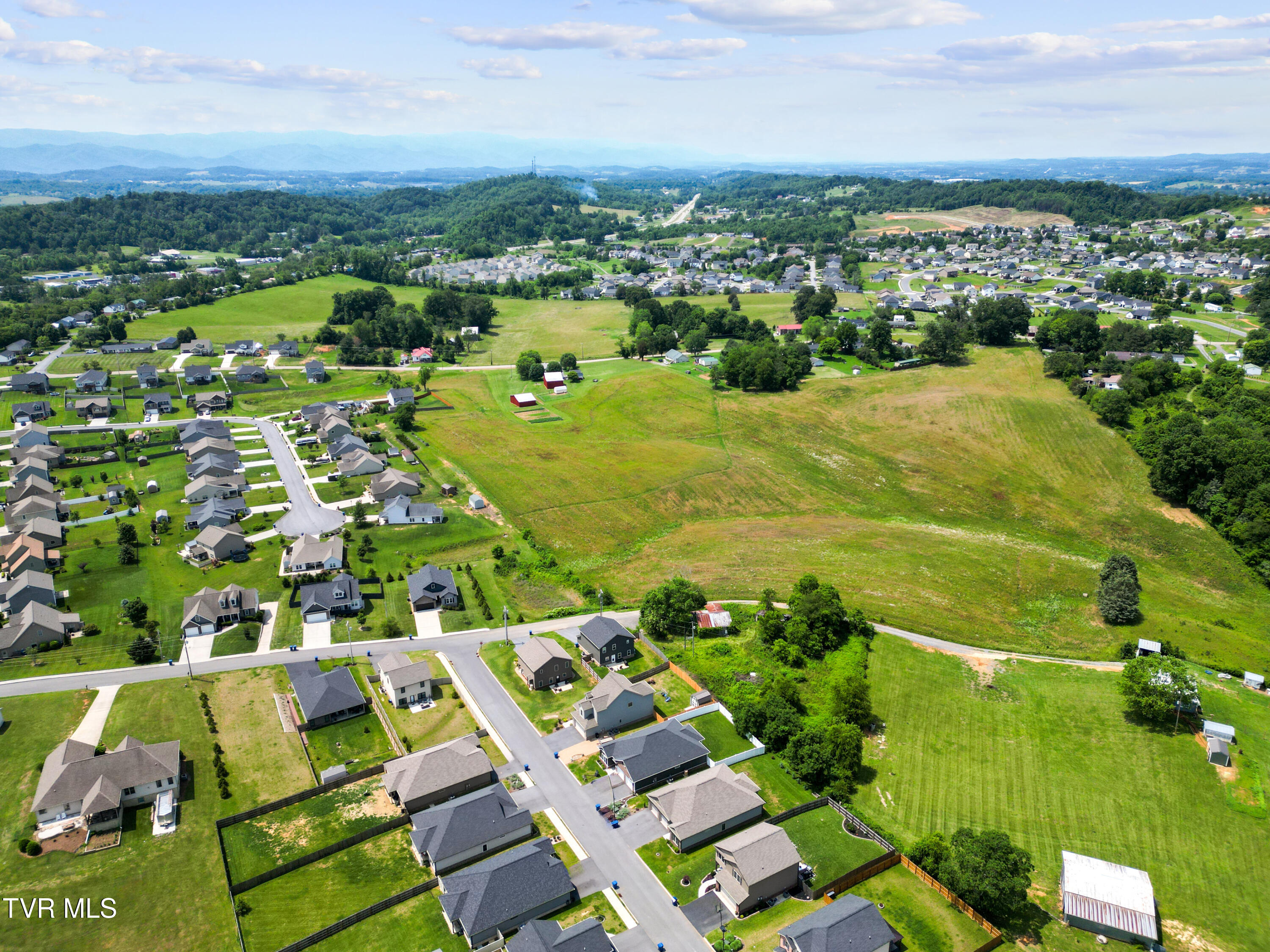 957 Riddle Ridge Jonesborough, TN 37659 - Photo 31 of 32 DJI_0998