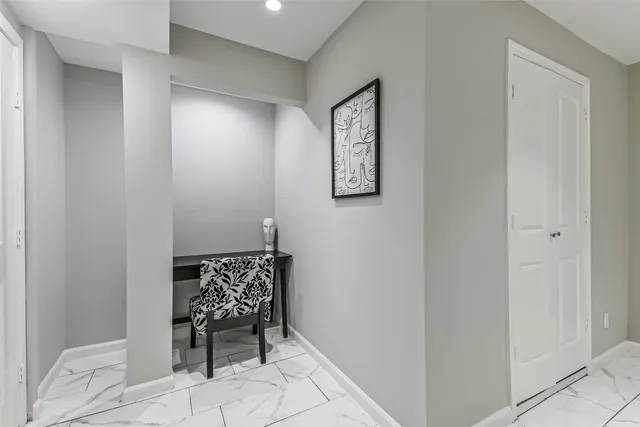 a view of room with elevator