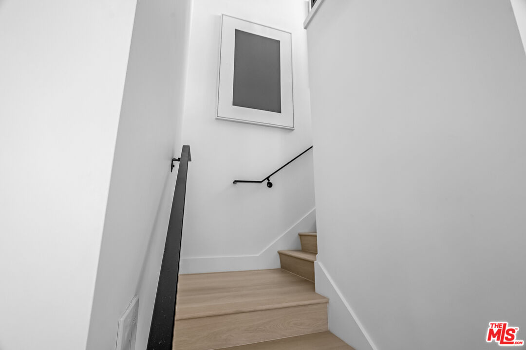 5832 David Avenue Los Angeles, CA 90034 - Photo 20 of 44