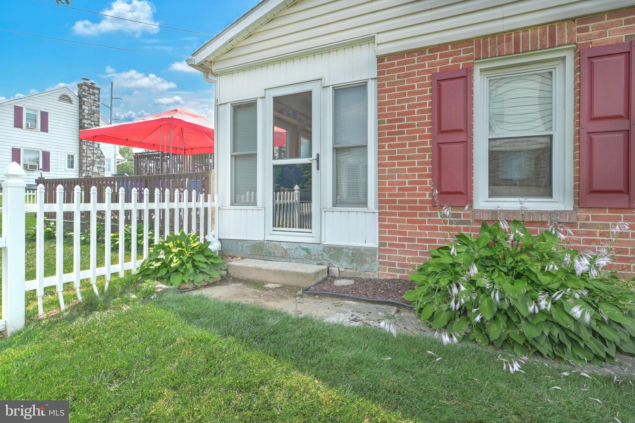 1100 Ruxton Road York, PA 17403 - Photo 4 of 39 Gallery Image 4