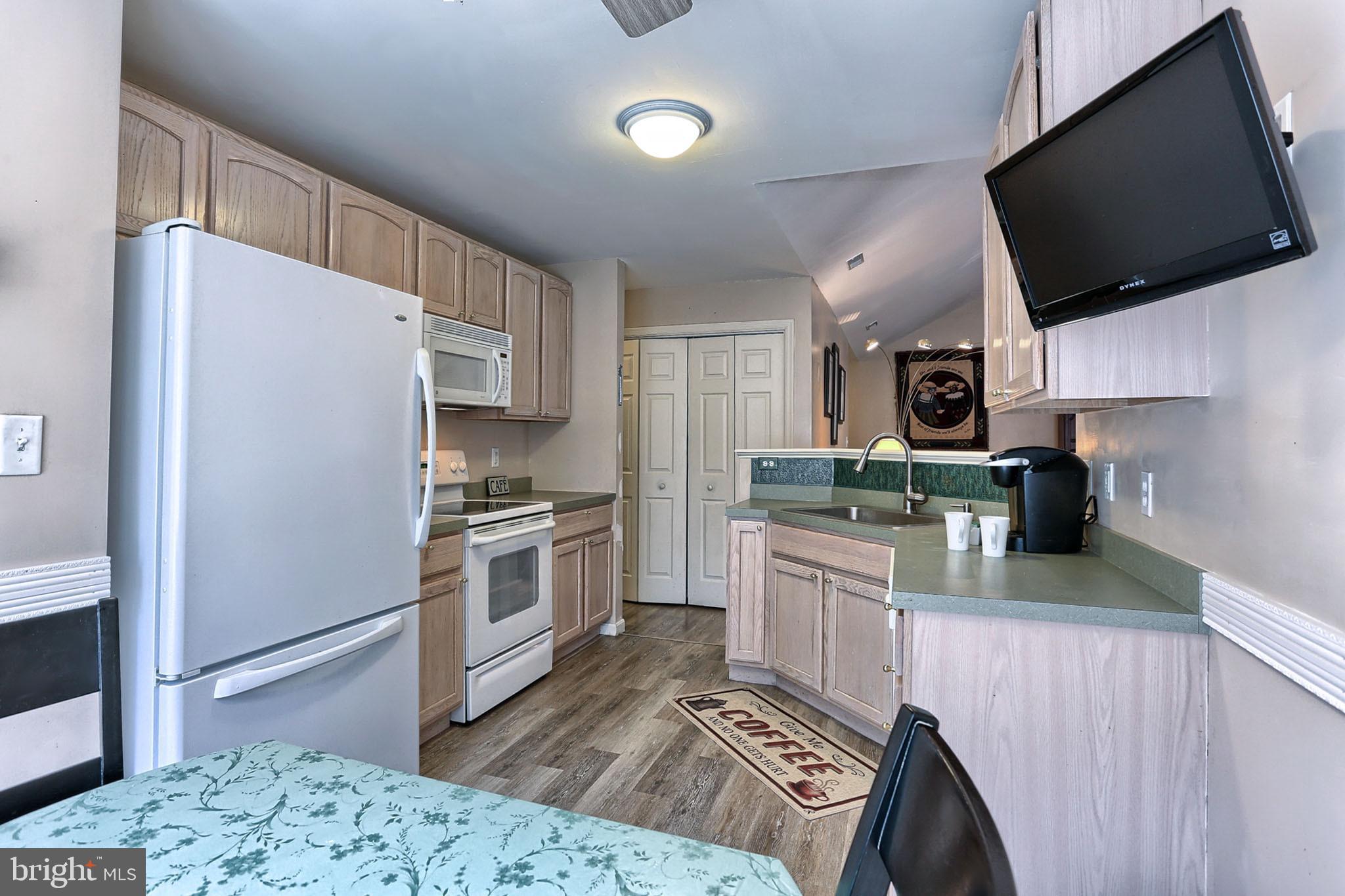 4553 Deer Path Road Harrisburg, PA 17110 - Photo 10 of 15 Gallery Image 10