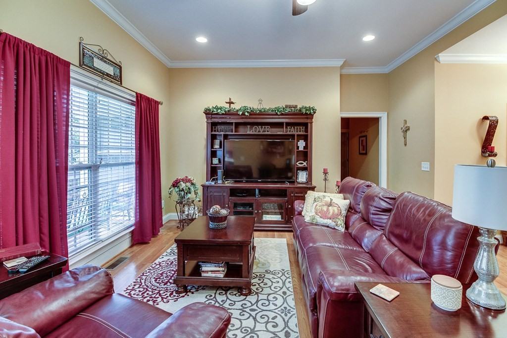 184 No Pone Road Northwest Georgetown, TN 37336 - Photo 4 of 43