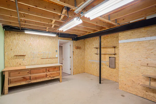 $299,999 | 43146 Dante Court, Sterling Heights, MI 48313