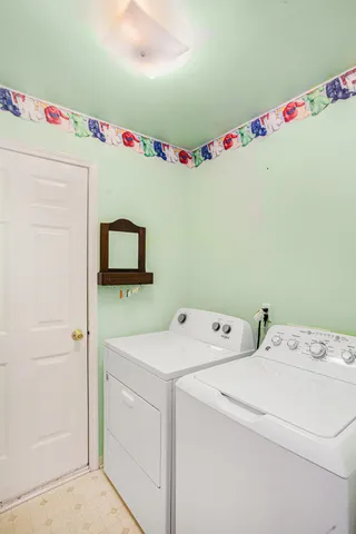 $299,999 | 43146 Dante Court, Sterling Heights, MI 48313