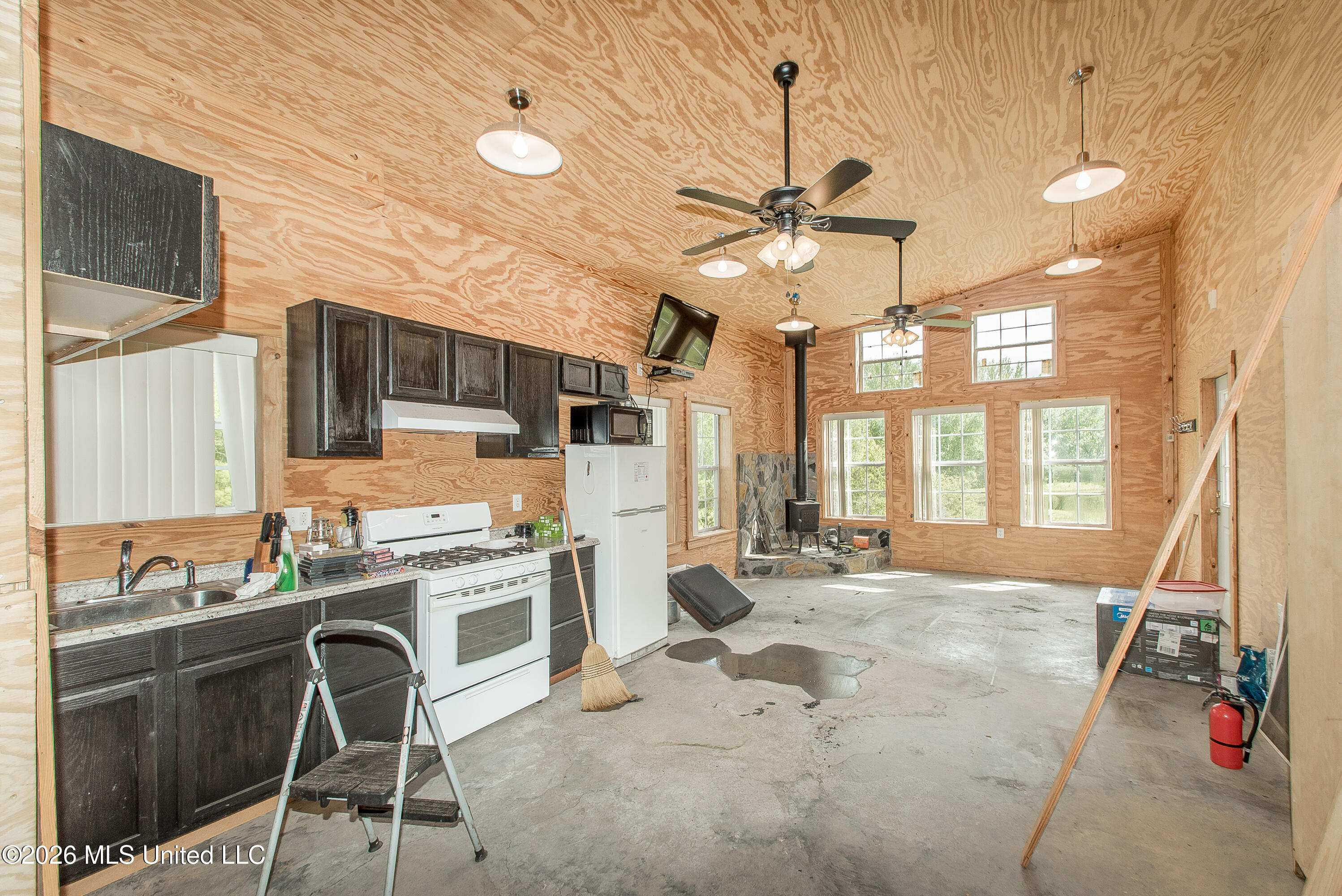 168 Winchester Road Poplarville, MS 39470 - Photo 7 of 42 DSC_9975 copy