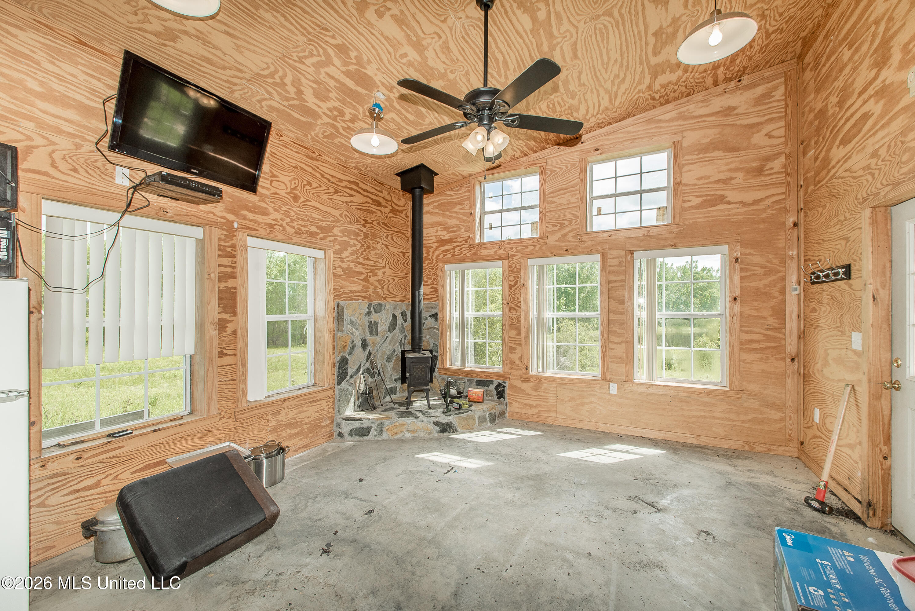 168 Winchester Road Poplarville, MS 39470 - Photo 9 of 42 DSC_9976 copy