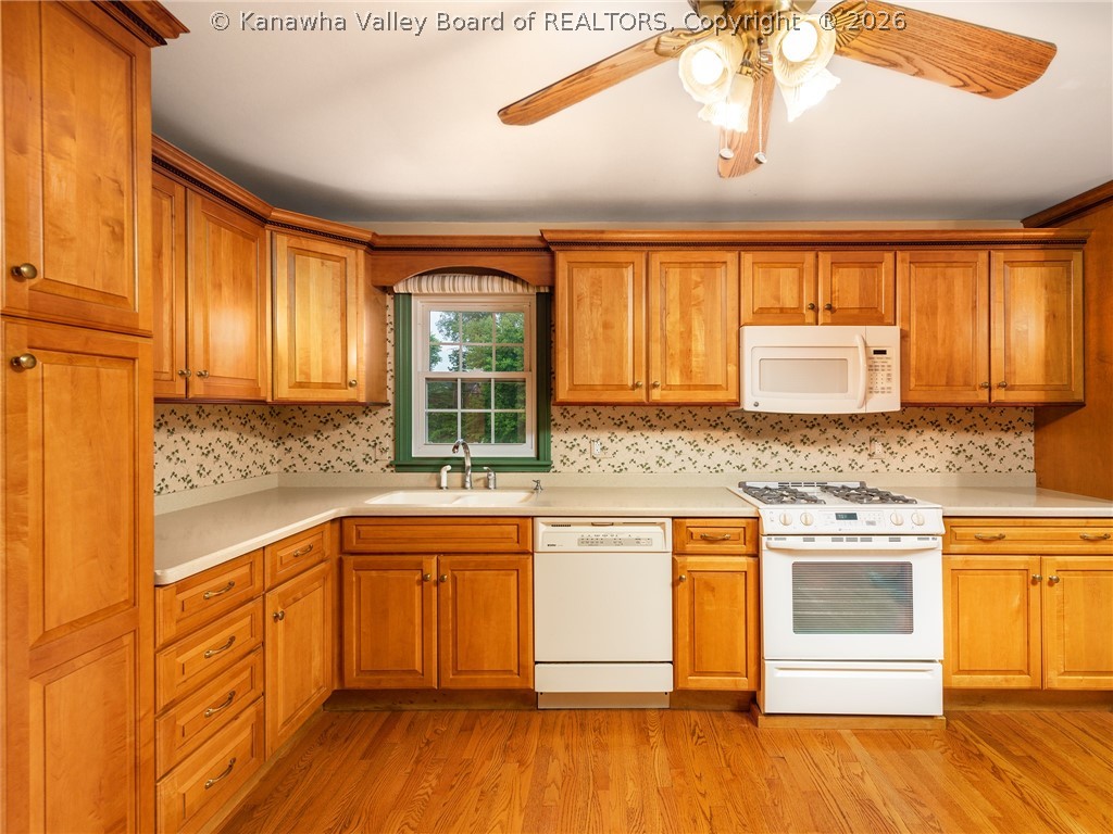 270 Forrest Road Hurricane, WV 25526 - Photo 4 of 28 Gallery Image 4