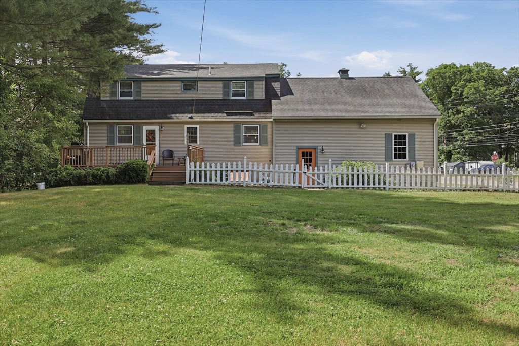 105 Main Street Townsend, MA 01469 - Photo 29 of 34