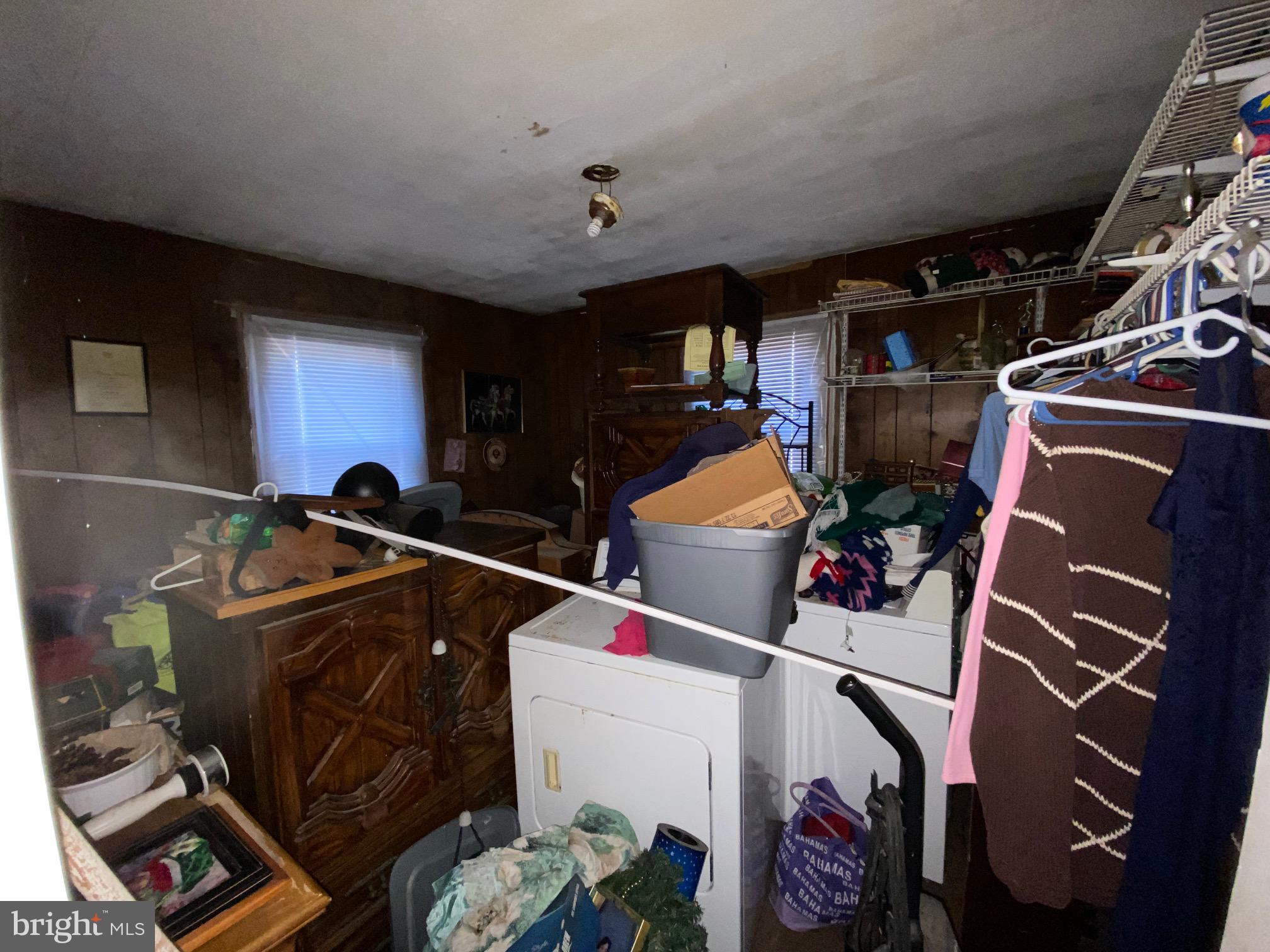 12211 Purcell Road Manassas, VA 20112 - Photo 9 of 10 Gallery Image 9