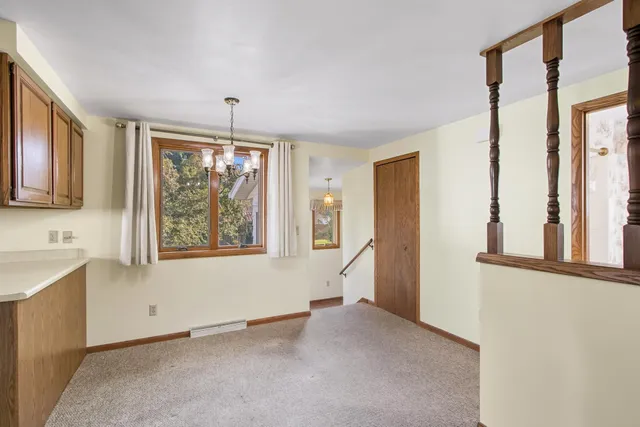 $369,900 | 118 Main Street, Arlington, WI 53911