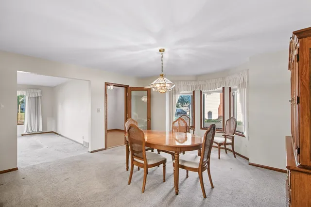 $369,900 | 118 Main Street, Arlington, WI 53911