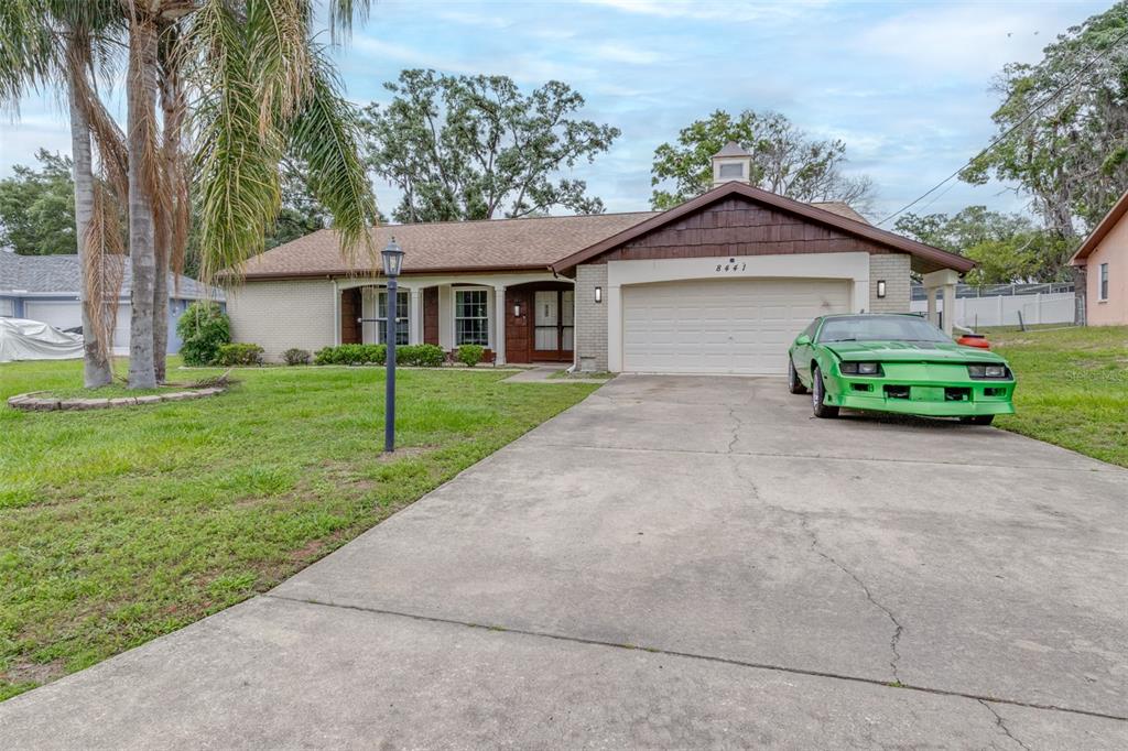 8441 Braganza Street Spring Hill, FL 34608 - Photo 3 of 33