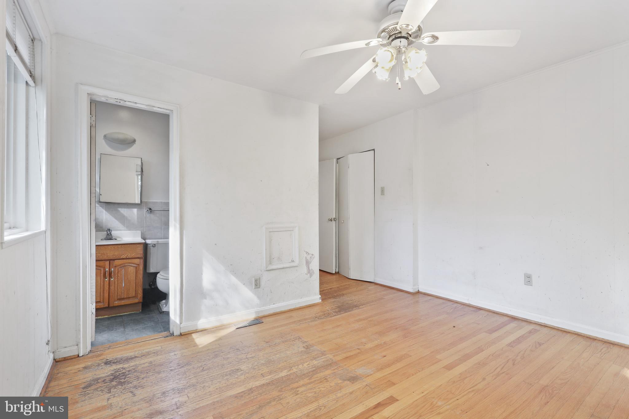 8008 Valley Street Silver Spring, MD 20910 - Photo 15 of 37 Primary Bedroom