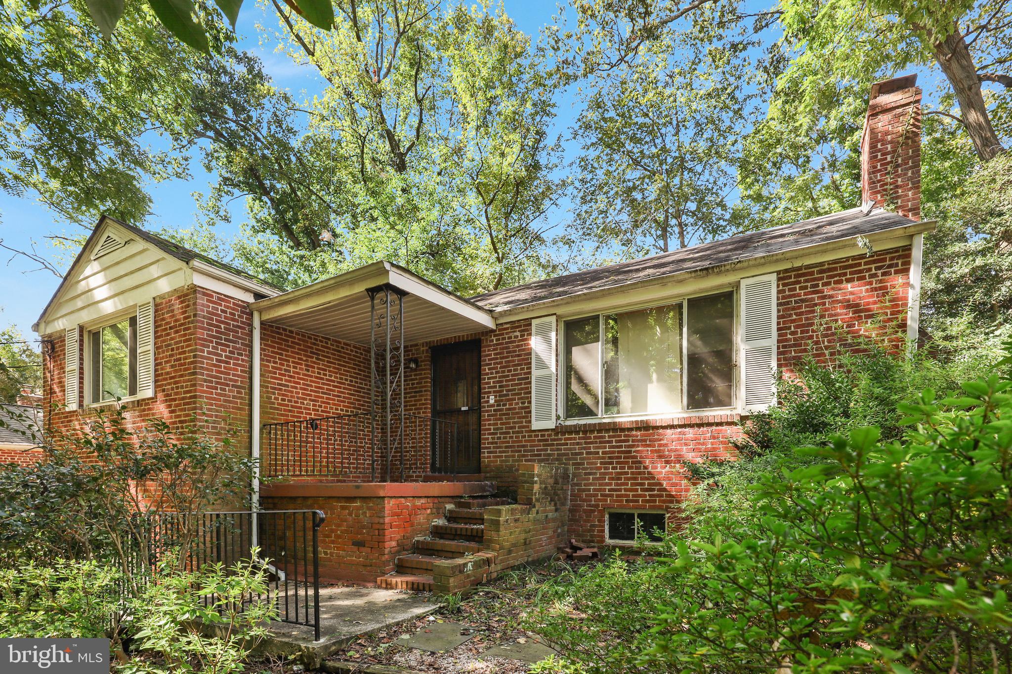 8008 Valley Street Silver Spring, MD 20910 - Photo 4 of 37 Exterior - Front