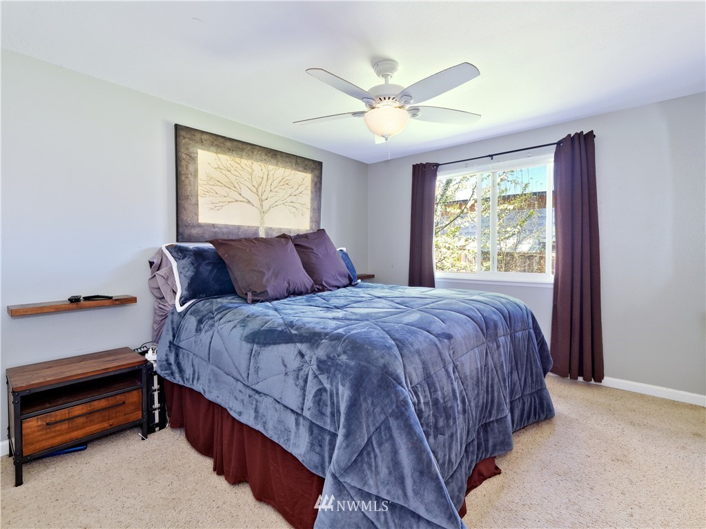21231 3rd Avenue West Bothell, WA 98021 - Photo 14 of 25