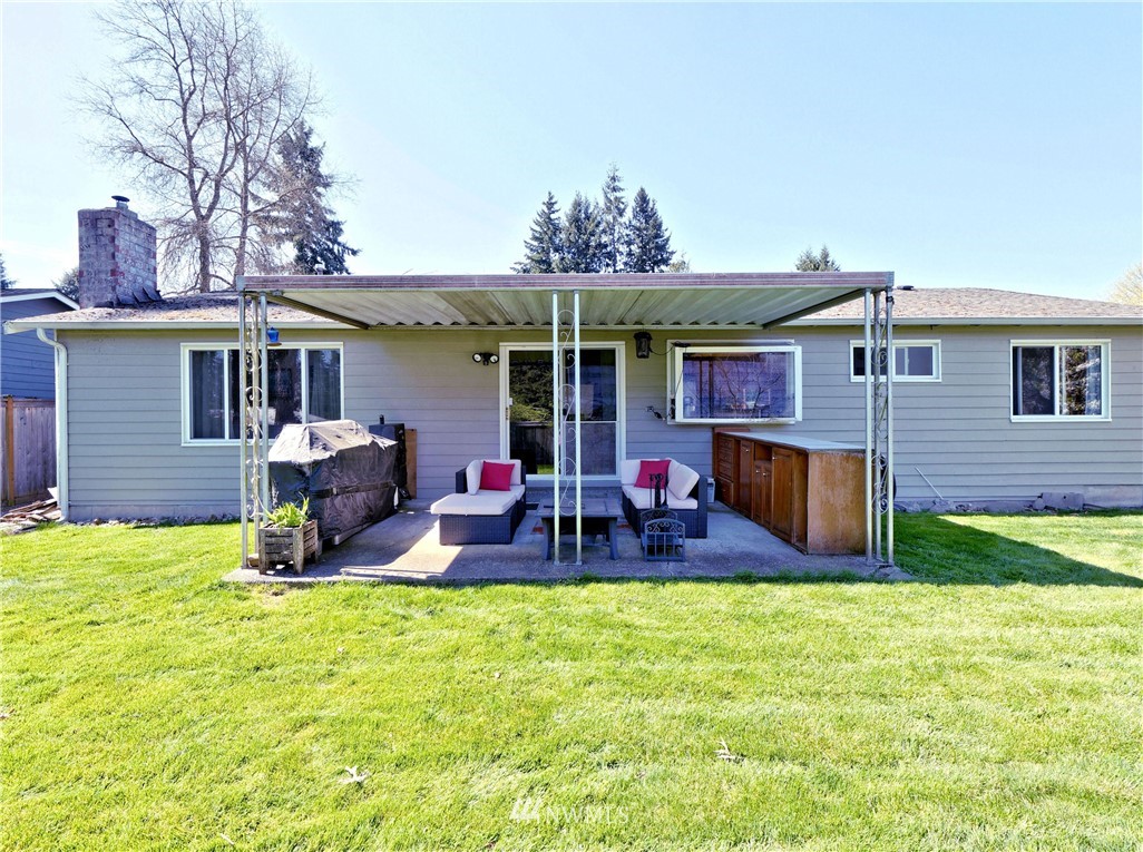 21231 3rd Avenue West Bothell, WA 98021 - Photo 20 of 25