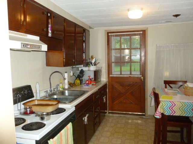 4119 Rotary Road Rockford, IL 61109 - Photo 5 of 8 Gallery Image 5