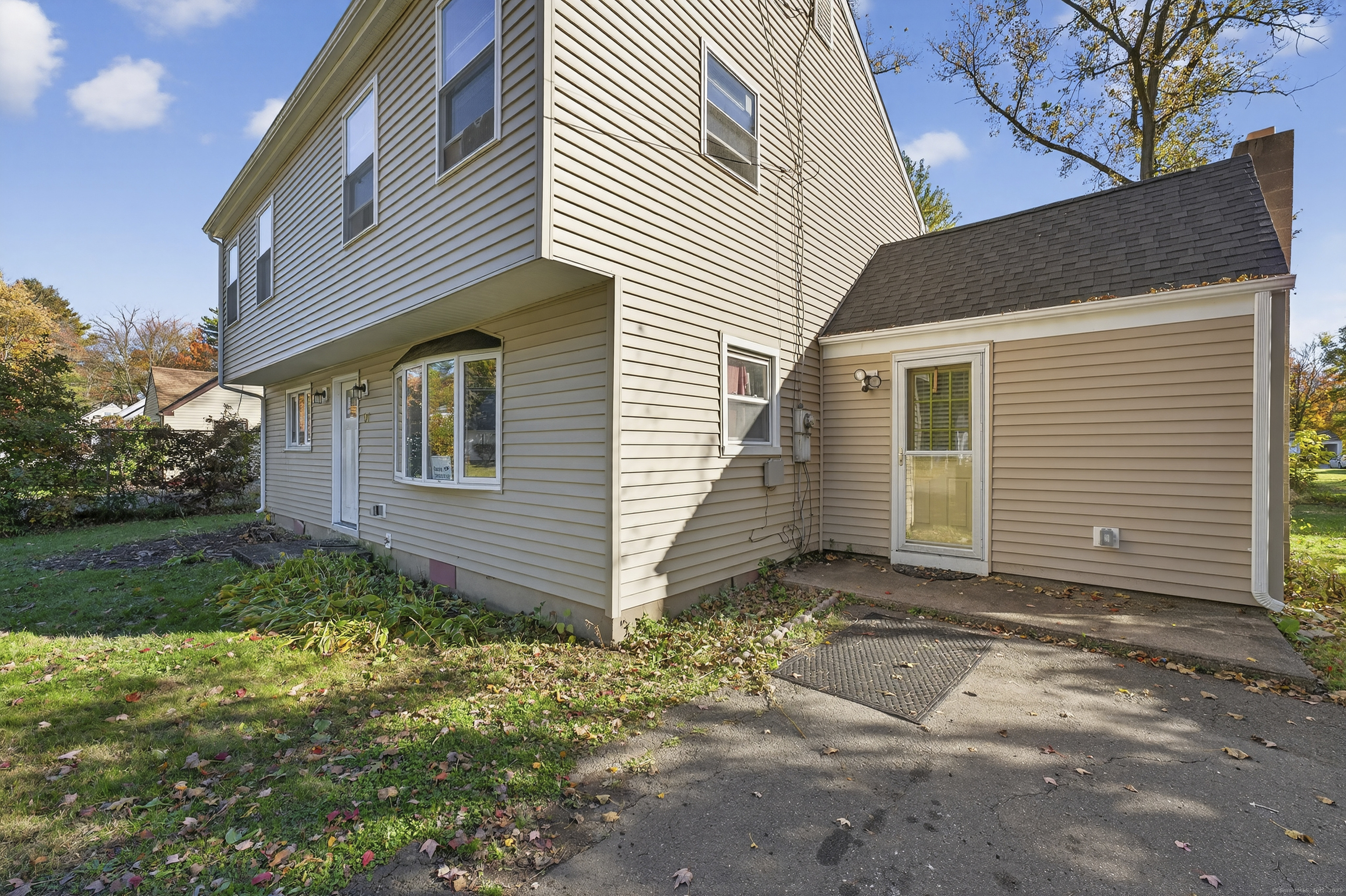 97 Boothbay Street Bloomfield, CT 06002 - Photo 26 of 34