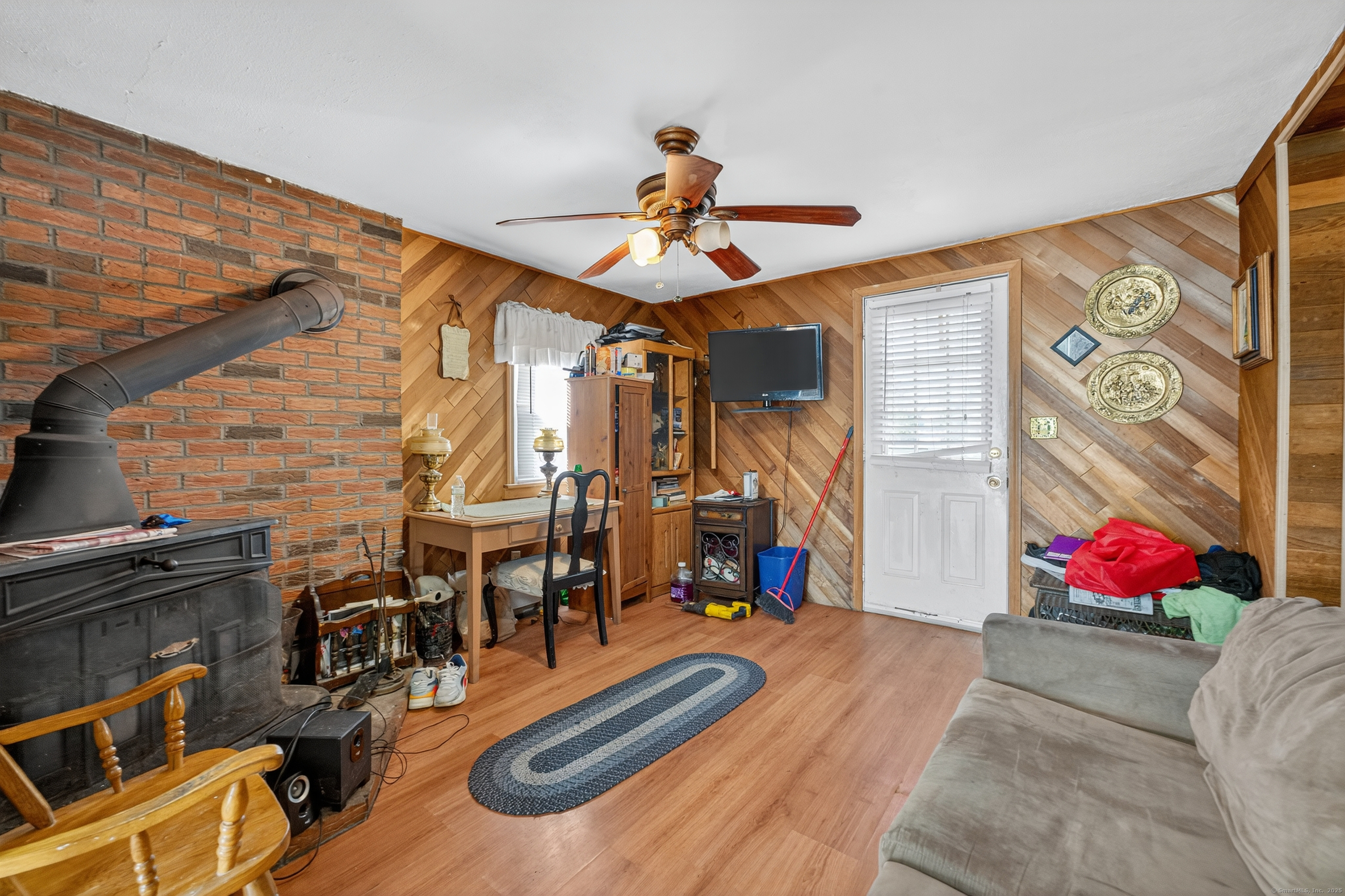 97 Boothbay Street Bloomfield, CT 06002 - Photo 32 of 34