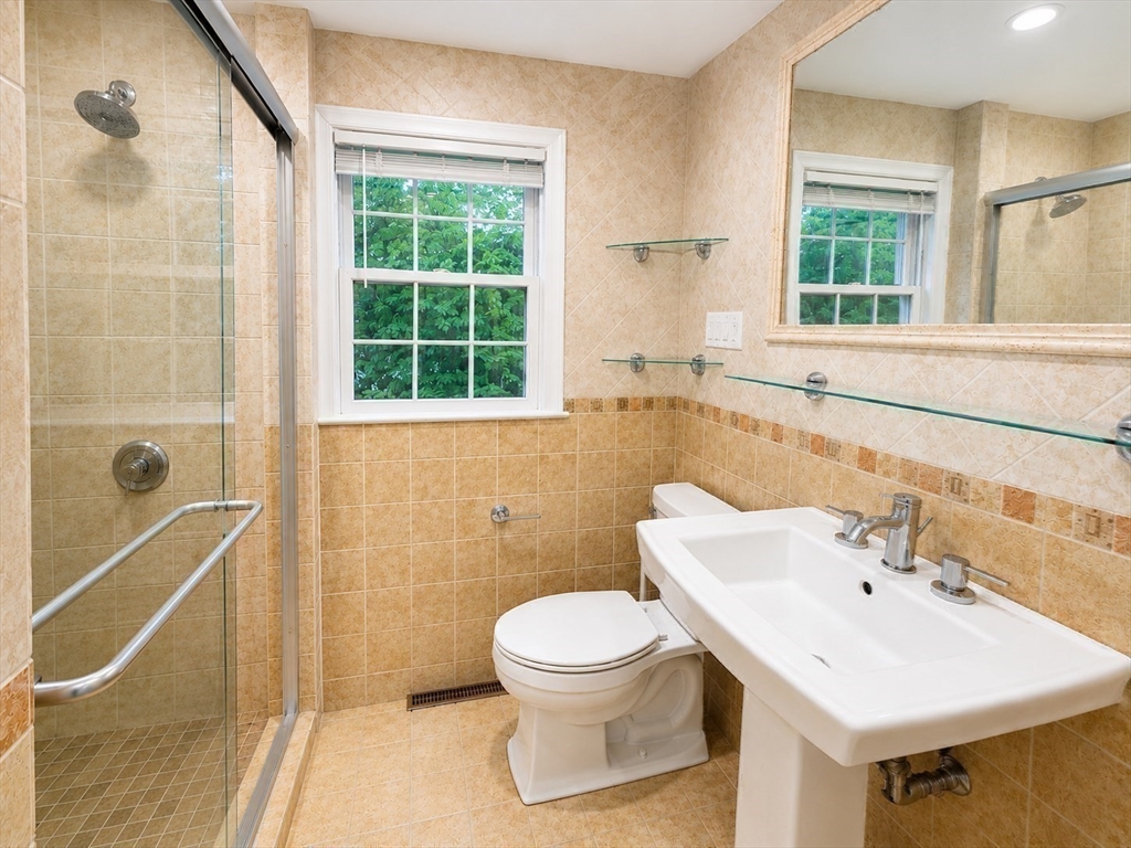 12 Platt Road Boston, MA 02135 - Photo 20 of 28