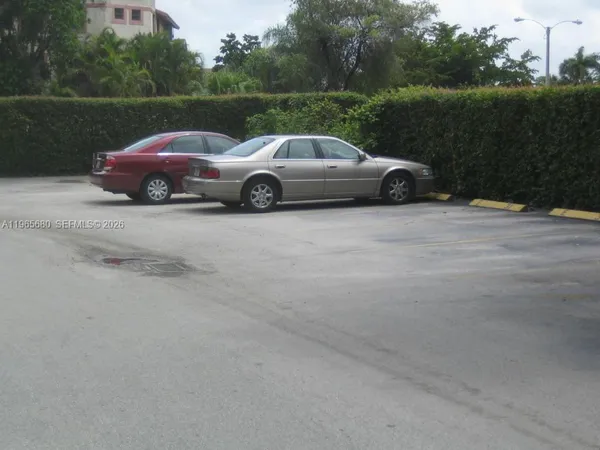 $2,500 | 1121 Southwest 122nd Avenue, Unit 414, Miami, FL 33184