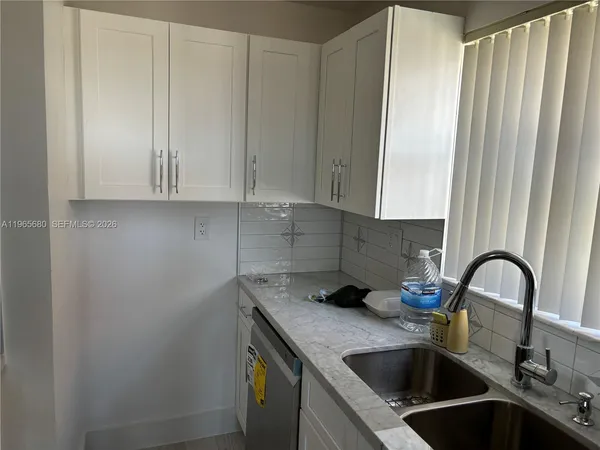 $2,500 | 1121 Southwest 122nd Avenue, Unit 414, Miami, FL 33184