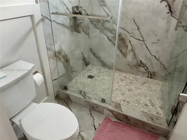 $2,500 | 1121 Southwest 122nd Avenue, Unit 414, Miami, FL 33184