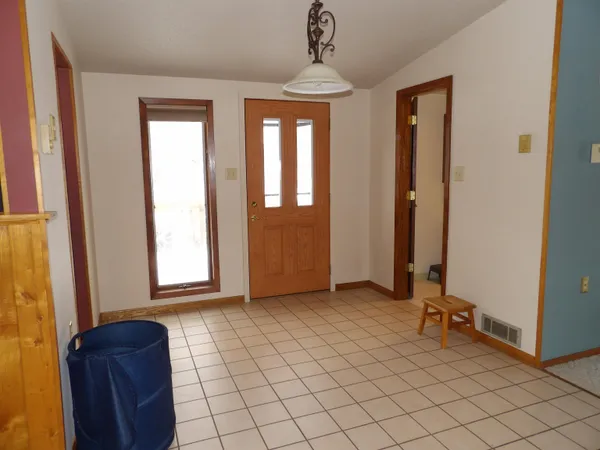 $285,000 | 2255 Selmser Avenue, Cloquet, MN 55720