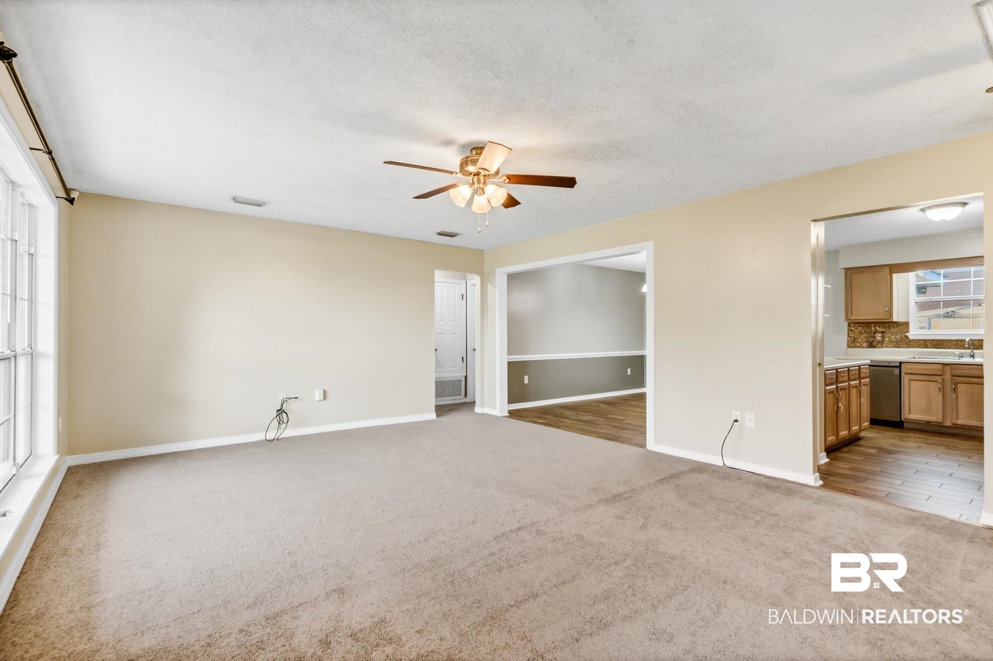 33784 Zuzu Lane Lillian, AL 36549 - Photo 8 of 34