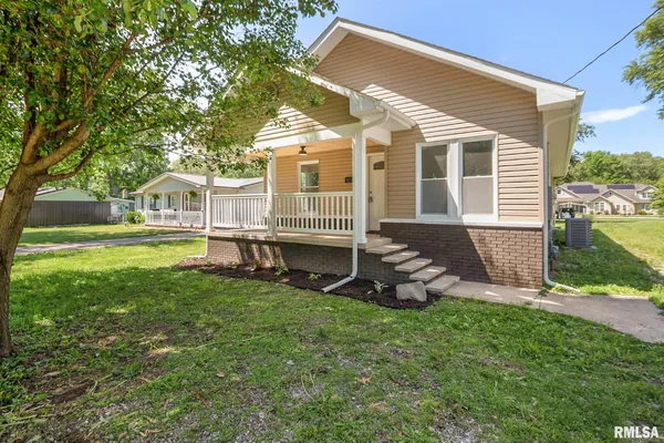 $159,900 | 503 West Reed Street, Benton, IL 62812