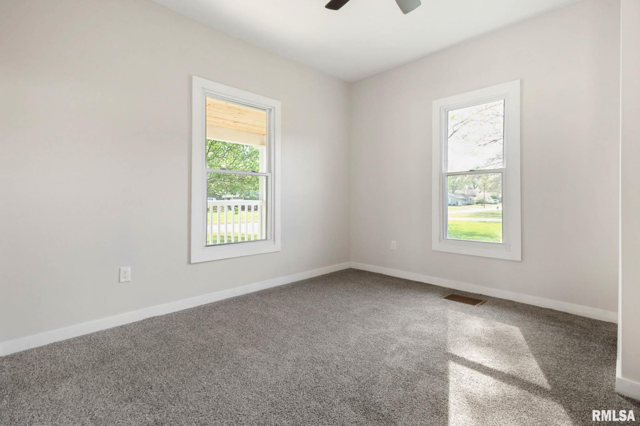 503 West Reed Street Benton, IL 62812 - Photo 15 of 28